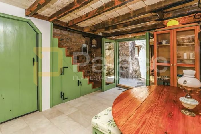Image No.2-2 Bed House for sale