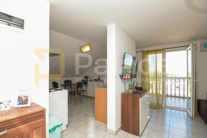 Image No.22-5 Bed House for sale