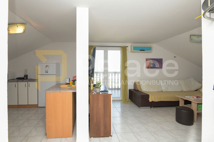 Image No.27-5 Bed House for sale
