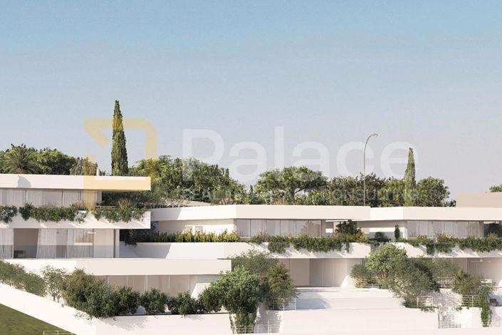 Image No.2-5 Bed Villa for sale