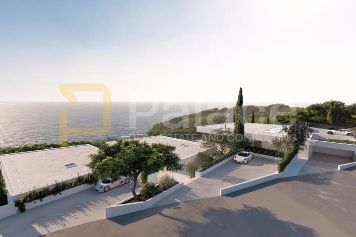 Image No.9-5 Bed Villa for sale