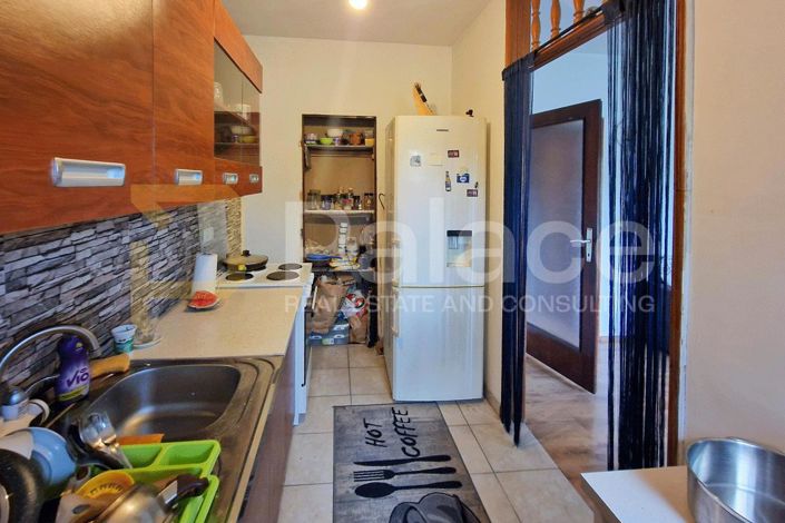Image No.19-7 Bed House for sale