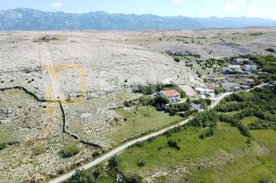 dinjiska-gradjevinsko-zemljiste-170-m-od-mora-643-m2_2