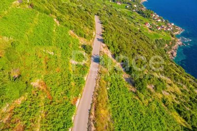 vinograd-s-pogledom-na-more-i-otoke-peljesac-dingac_14