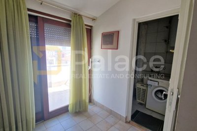 prilika-dvoetazan-komforan-stan-u-centru-sibenika-102-m2_6