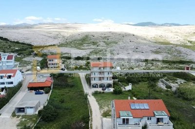 novalja-stan-u-mirnom-dijelu-s-pogledom-na-more-67-m2_4