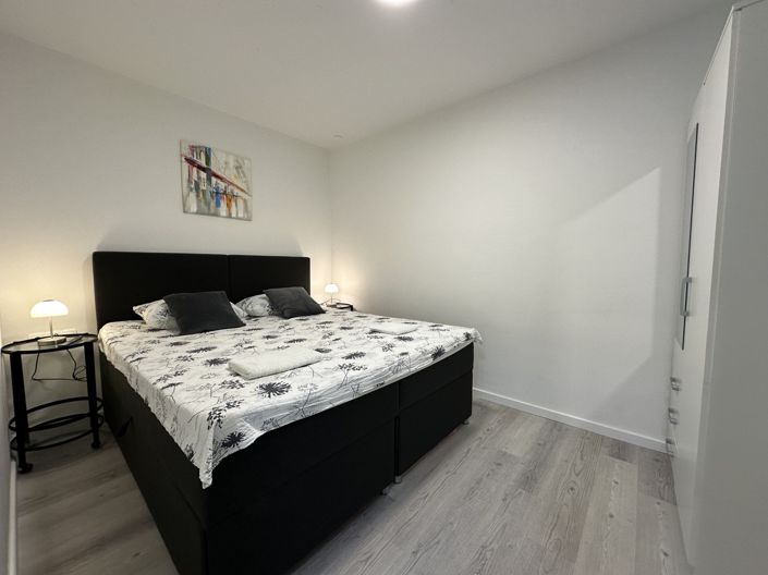 Image No.8-3 Bed Apartment for sale
