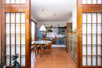jedinstven-penthouse-u-samom-centru-grada_11