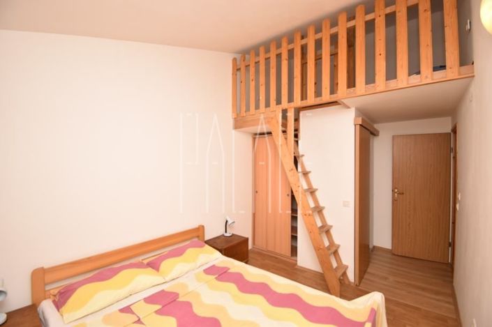Image No.10-3 Bed Apartment for sale
