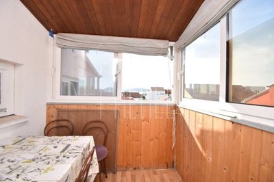 stan-na-katu-kuce-s-pogledom-na-more-vodice-8900-m2_9
