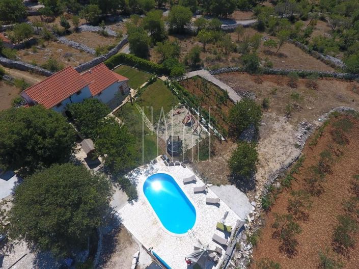 Image No.3-6 Bed House for sale