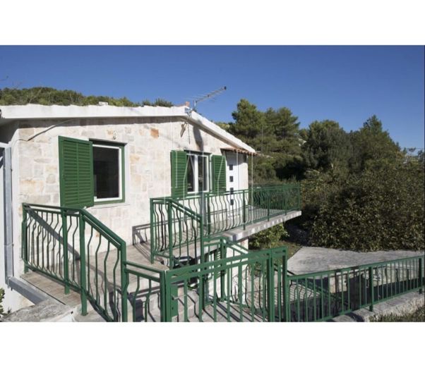 Image No.4-6 Bed House for sale