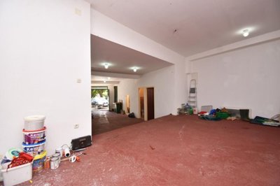poslovni-prostor-u-centru-vodica-usluzna-djelatnost-86-m2_1