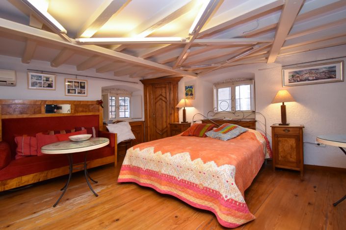 Image No.14-3 Bed Apartment for sale