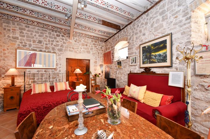 Image No.3-3 Bed Apartment for sale
