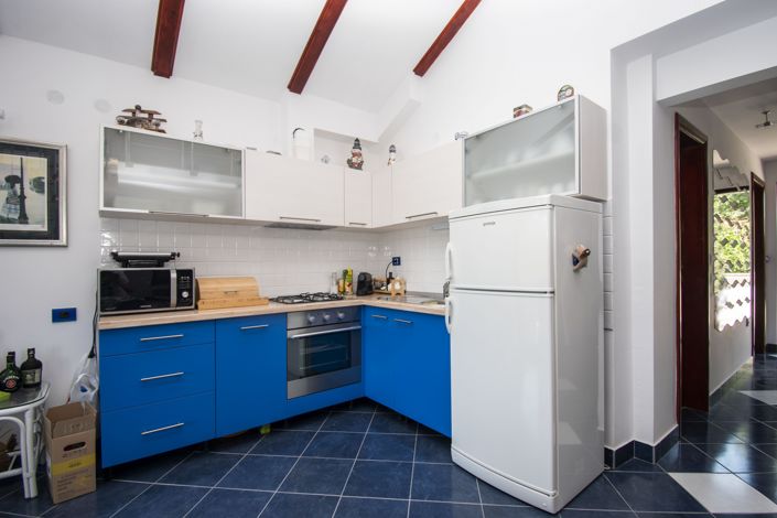 Image No.20-5 Bed Townhouse for sale