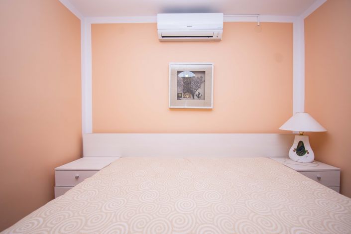 Image No.6-5 Bed Townhouse for sale
