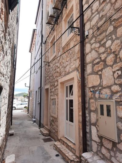 Image No.4-4 Bed Townhouse for sale