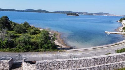 atraktivan-nocni-klub-uz-plazu-na-terenu-od-5038-m2-pirovac_3