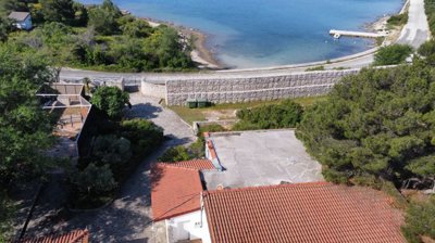 atraktivan-nocni-klub-uz-plazu-na-terenu-od-5038-m2-pirovac_7
