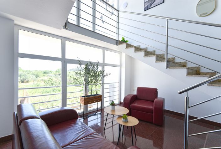 Image No.3-20 Bed Commercial for sale