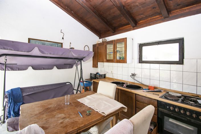 Image No.21-6 Bed House for sale