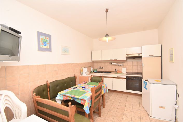 Image No.15-9 Bed House for sale