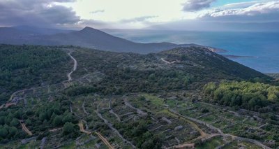 izuzetno-zemljiste-s-uvjetima-gradnje-10560-m-hvar-gdinj_6