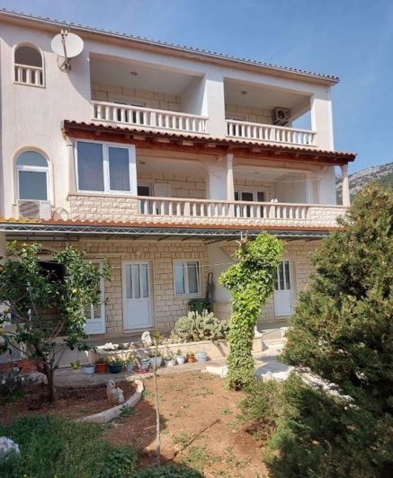 Image No.4-5 Bed House for sale