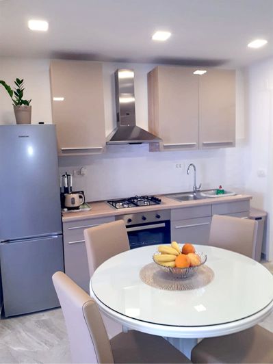 Image No.2-7 Bed House for sale