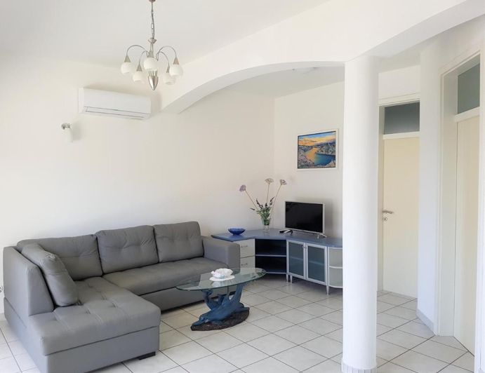 Image No.4-17 Bed House for sale