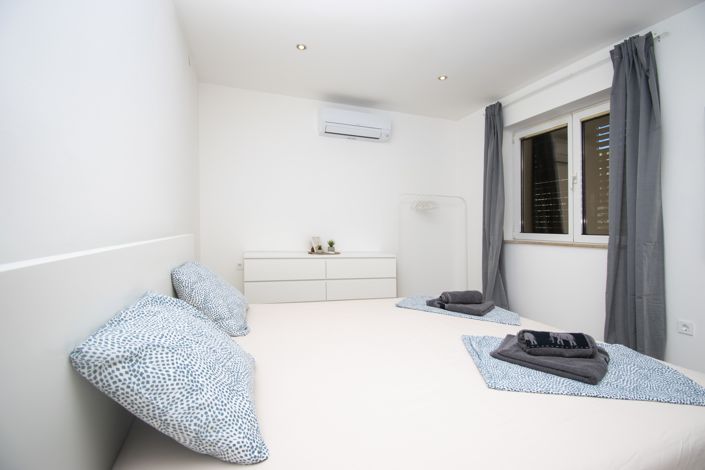 Image No.12-2 Bed Apartment for sale