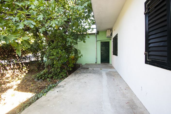 Image No.19-2 Bed Apartment for sale