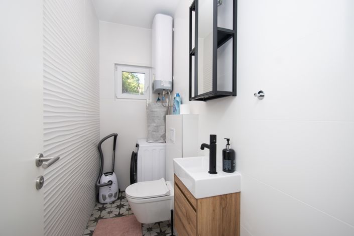 Image No.4-2 Bed Apartment for sale