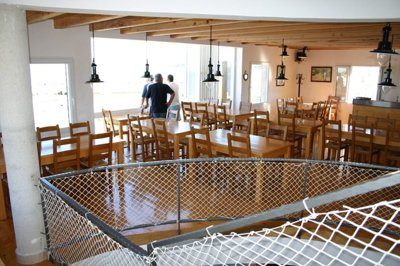 kuca-sa-uhodanim-restoranom-prvi-red-do-mora-silba_3