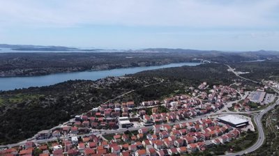 atraktivno-gradjevinsko-zemljiste-u-sibeniku-meterize-4375_3