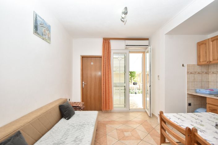 Image No.10-3 Bed Apartment for sale