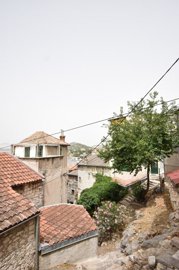 kamena-kuca-u-predjelu-dolac-s-prekrasnim-pogledom_7