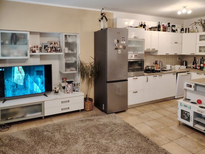 Image No.3-2 Bed House for sale