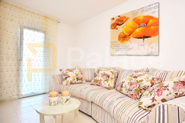 Image No.10-4 Bed House for sale