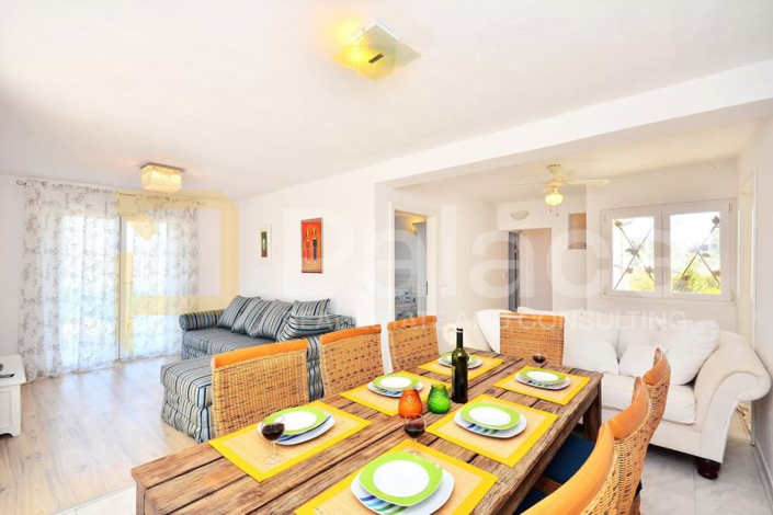 Image No.20-4 Bed House for sale