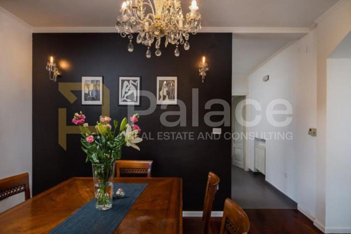 Image No.18-7 Bed House for sale