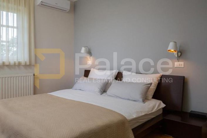 Image No.21-7 Bed House for sale