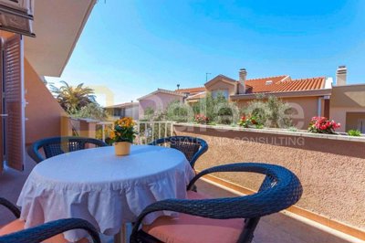 prekrasna-kuca-s-apartmanima-tucepi_1