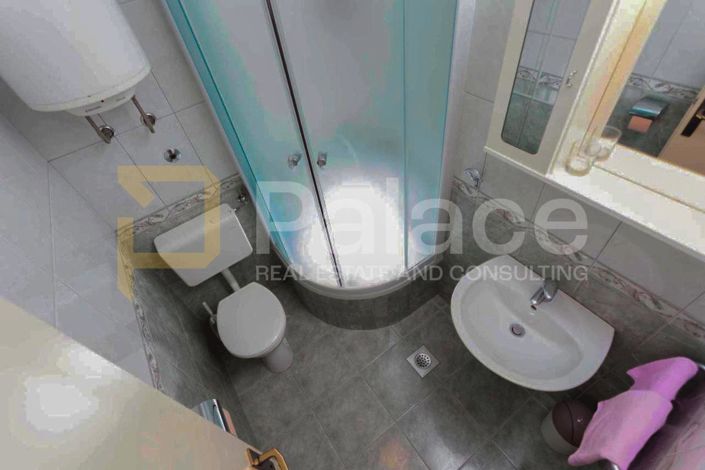 Image No.11-10 Bed House for sale