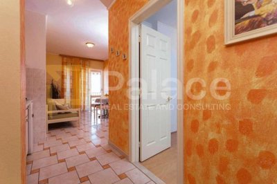 prekrasna-kuca-s-apartmanima-tucepi_14