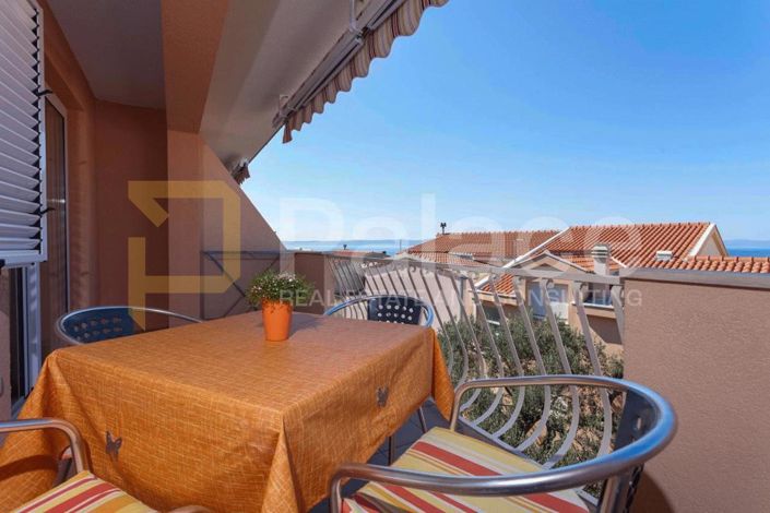 Image No.16-10 Bed House for sale