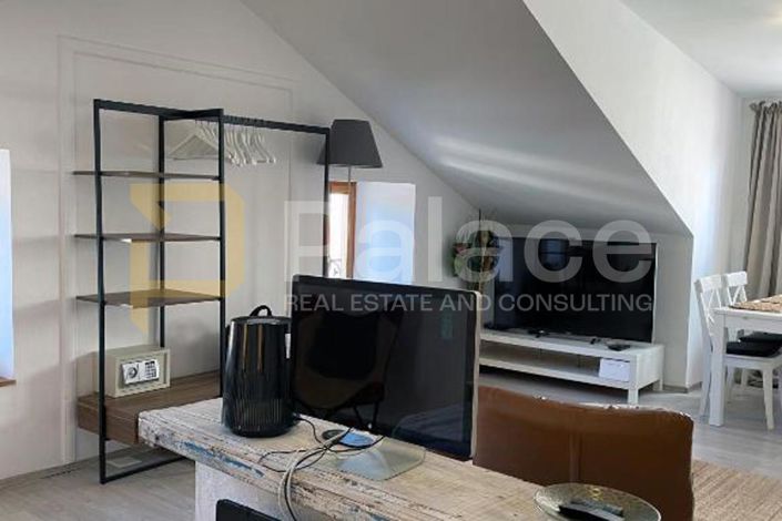 Image No.19-5 Bed House for sale