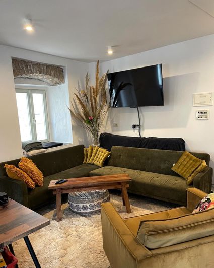 Image No.2-5 Bed House for sale