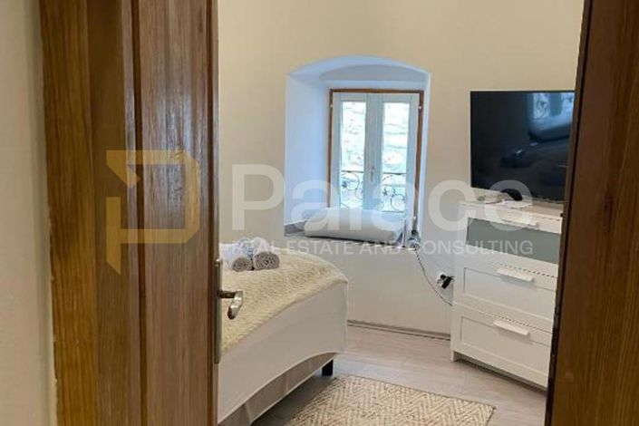 Image No.21-5 Bed House for sale
